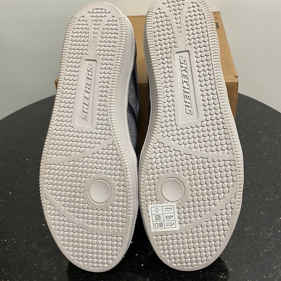 Skechers Air-Cooled Memory Foam Slip On Sneaker - Picture 5 of 6